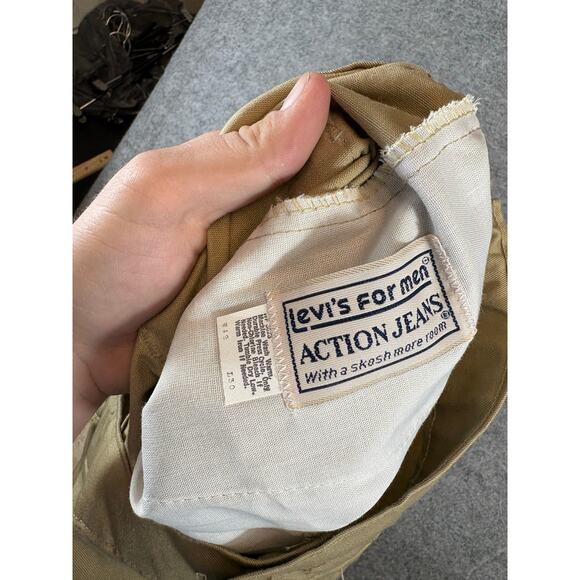 VINTAGE 70s Levis Action Jeans Khaki Pants Mens 42x30 Tan Straight 80s Workwear - Picture 5 of 6
